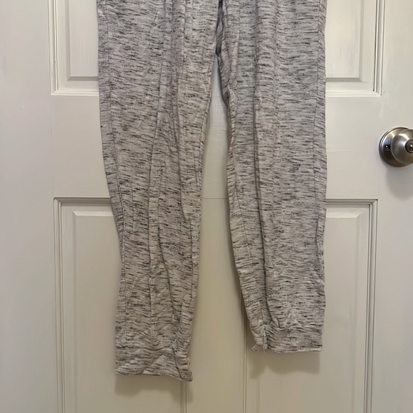 Lot of 4 Kids Jogger Sweatpants Pink Blue Green White Gray Pockets Size XL - Picture 13 of 15